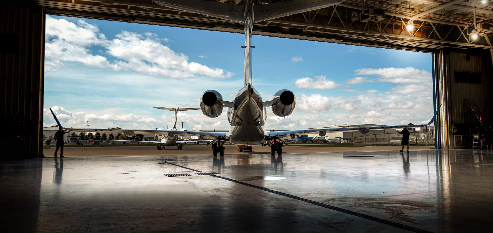 AirSprint Legacy 450 YYC Hangar