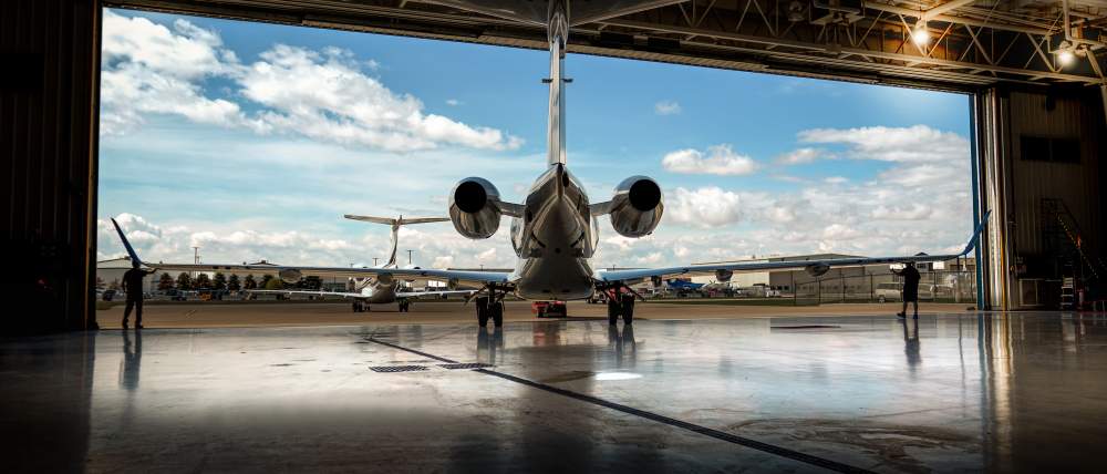 AirSprint Legacy 450 YYC Hangar