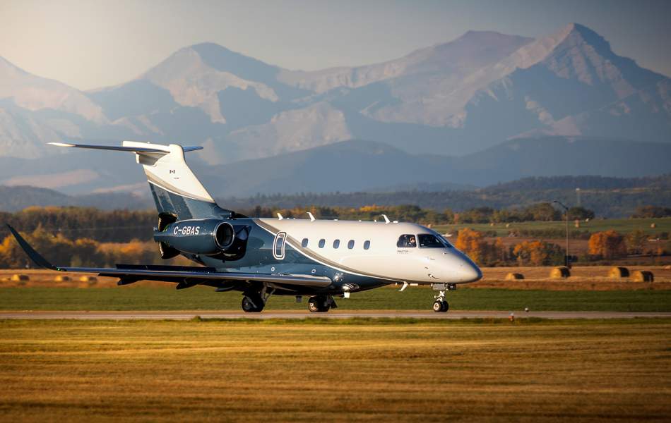 Praetor 500 | Autumn has arrived - L'automne est arrivé | Calgary/Springbank Airport, AB