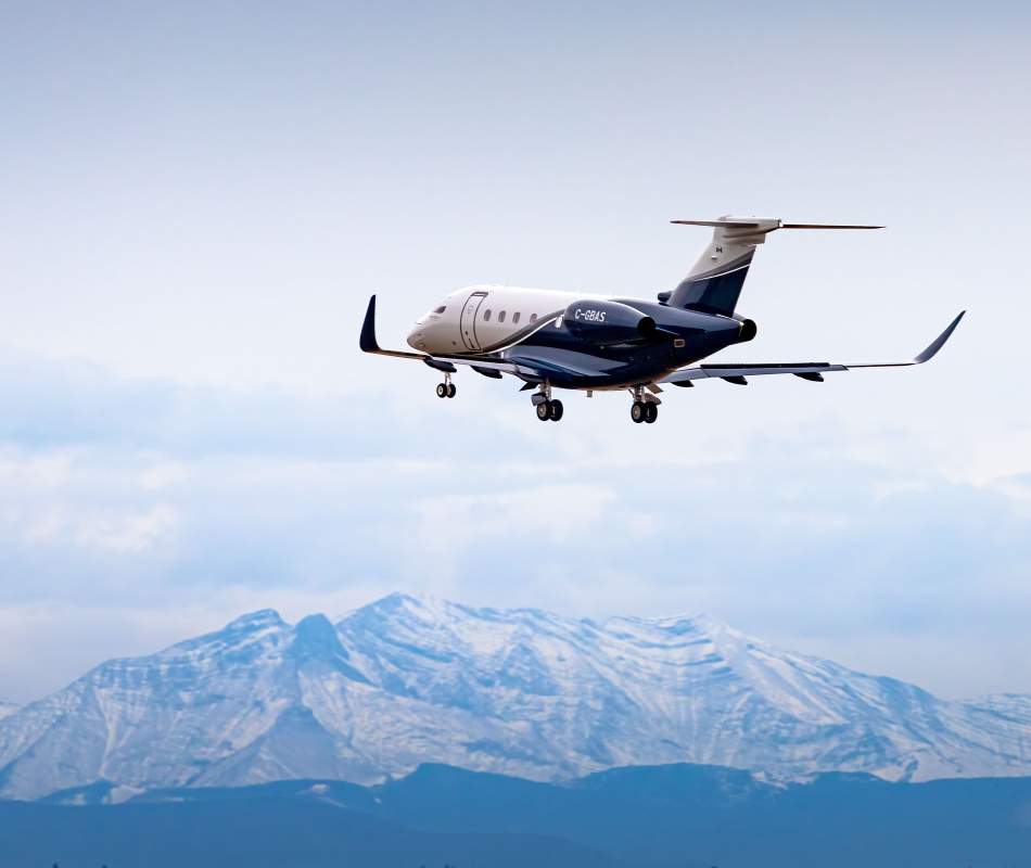 AirSprint Embraer Praetor C-GBAS | Springbank, Alberta