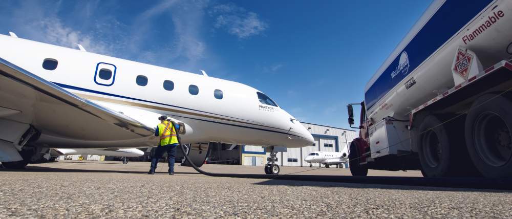 First customer in Canada to receive sustainable aviation fuel (SAF)