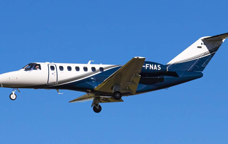 AirSprint Citation CJ3+ getting ready to land