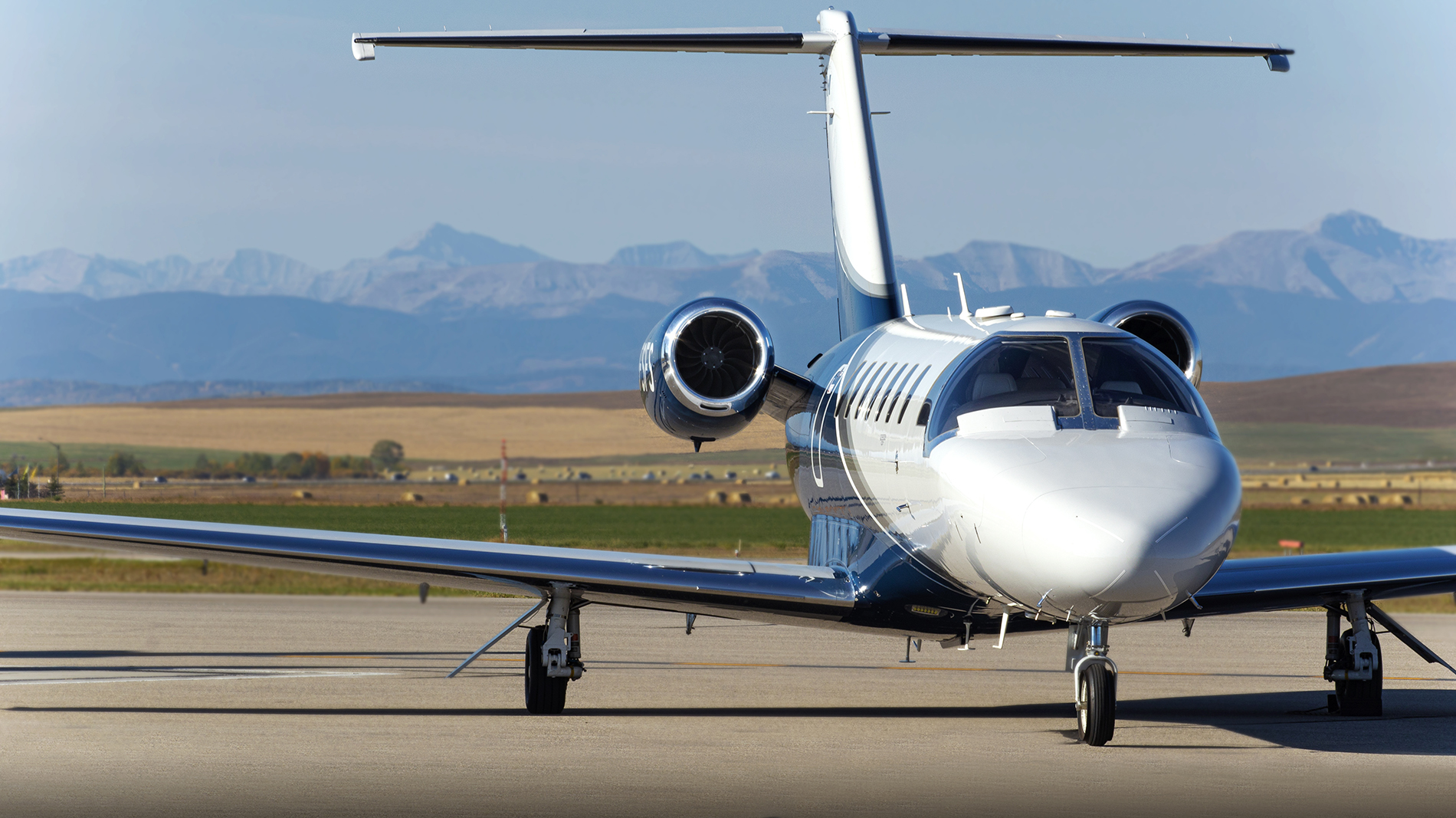 Citation CJ3+ | Autumn has arrived - l'automne est arrivé | Calgary/Springbank Airport, AB