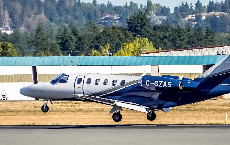 AirSprint Citation CJ2+ Departure from Victoria, BC