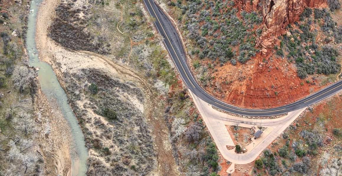  High Above Zion National Park | AirSprint